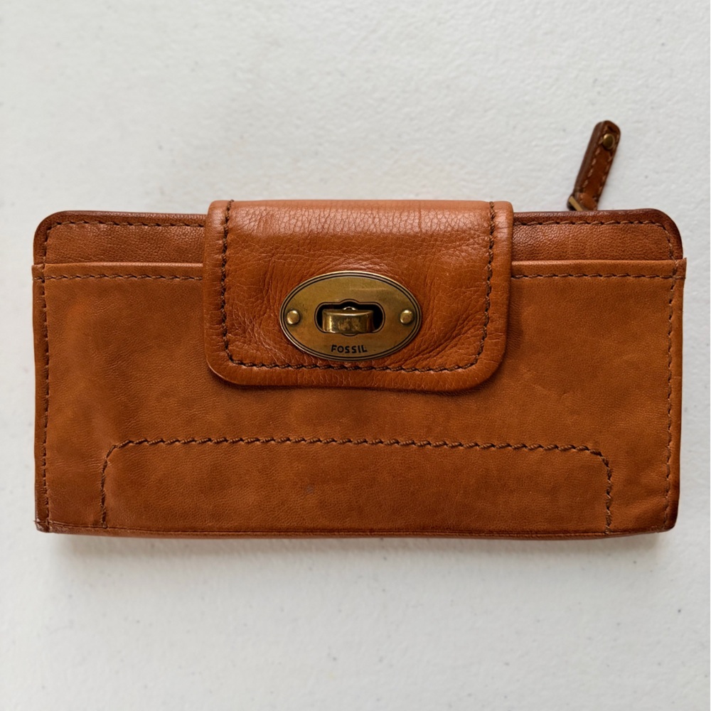 Fossil Brown Leather Clutch Wallet